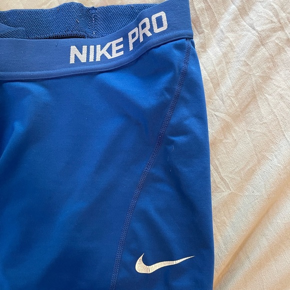 Nike Pro Spandex Shorts - Picture 2 of 5
